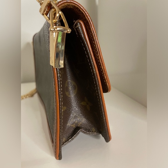 LOUIS VUITTON Vintage Monogram Pochette Dame PM Pouch Clutch Bag w/ Added Chain - Picture 3 of 11